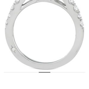 Elegant Silver Engagement Ring